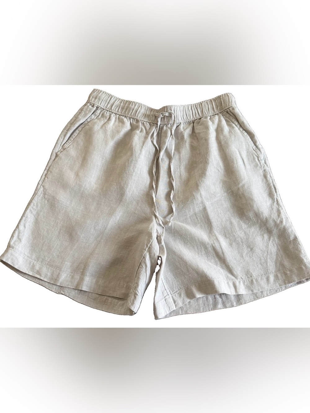 Tahari Light Beige High-Waist Linen Shorts
